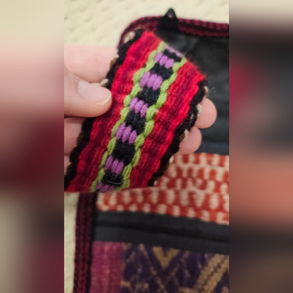 Peruvian Messenger Bag - Picture 3 of 7